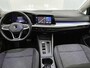 Volkswagen Golf 1.5 eTSI Style | 150 PK | Automaat | Apple Carplay / Android Auto | Parkeercamera | Adaptieve Cruise Control | Navigatie |