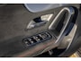 Mercedes-Benz A-klasse 180 Business Solution AMG | Premium kleur mat grijs | Stoel verwarming | Camera | Widescreen | Navi | Cruise control | Clima control | | AMG-styling | Achteruitrijcamera | Apple Carplay/Android Auto|telefoonintegratie premium