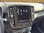 Volvo EX40 185 kW Single Motor Extended Range RWD Plus Black Edition | BLIS | 360 Camera | Stoel + Stuur Verwarming | Keyless Start / Entry | Harman Kardon |