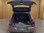 Volvo EX40 185 kW Single Motor Extended Range RWD Plus Black Edition | BLIS | 360 Camera | Stoel + Stuur Verwarming | Keyless Start / Entry | Harman Kardon |