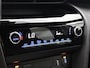 Toyota Yaris Cross 1.5 Hybrid Dynamic Limited + | BTW Voertuig | Dealer Onderhouden | Stoelverwarming | Parkeersensoren | Climate Control | Cruise Control Adaptive | Achteruitrijcamera | Apple CarPlay/Android Auto |
