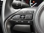 Toyota Yaris Cross 1.5 Hybrid Dynamic Limited + | BTW Voertuig | Dealer Onderhouden | Stoelverwarming | Parkeersensoren | Climate Control | Cruise Control Adaptive | Achteruitrijcamera | Apple CarPlay/Android Auto |