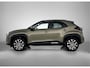Toyota Yaris Cross 1.5 Hybrid Dynamic Limited + | BTW Voertuig | Dealer Onderhouden | Stoelverwarming | Parkeersensoren | Climate Control | Cruise Control Adaptive | Achteruitrijcamera | Apple CarPlay/Android Auto |