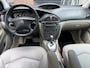 Citroën C5 3.0 V6 Exclusive automaat / bj.2006 / kleur: blauw / leder/climate/cruise/ sportvelgen/ APK tot 03/2027 /NAP 244712 km.