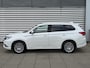 Mitsubishi Outlander 2.4 PHEV Intense+ | Summer Deals | Schuif-/kanteldak | 4WD | Navigatie | Stoel/Stuurwielverwarming |