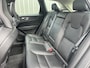 Volvo XC60 2.0 B5 Inscription 250pk AUTO | Panoramadak | Lederen bekleding | Harman Kardon audio | Stoelverwarming voor en achter | Adaptive cruise | Elektrische achterklep | 19" LMV