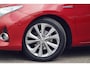 Toyota Auris 1.8 Hybrid Lease / Navi / Cruise / Afn. Trekhaak / All-season / 17 Inch LMV / Stoelverw.