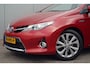 Toyota Auris 1.8 Hybrid Lease / Navi / Cruise / Afn. Trekhaak / All-season / 17 Inch LMV / Stoelverw.