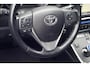 Toyota Auris 1.8 Hybrid Lease / Navi / Cruise / Afn. Trekhaak / All-season / 17 Inch LMV / Stoelverw.