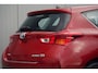 Toyota Auris 1.8 Hybrid Lease / Navi / Cruise / Afn. Trekhaak / All-season / 17 Inch LMV / Stoelverw.