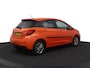 Toyota Yaris 1.3 VVT-i Orange Sport | Climate control | Cruise control | Parkeercamera | Trekhaak |
