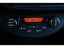 Toyota Yaris 1.3 VVT-i Orange Sport | Climate control | Cruise control | Parkeercamera | Trekhaak |