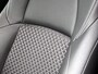 Toyota Yaris 1.5 Hybrid Executive | Dealer onderhouden | JBL | Head-up display | Dodehoek detectie | Stoelverwarming | Parkeersensoren voor+achter | Draadloze telefoonlader | Apple CarPlay/Android Auto |