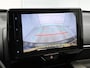 Toyota Yaris 1.5 Hybrid Executive | Lichte kleur half lederen interieur | Head-Up Display | Dodehoek detectie | stoel+Stuurverwarming | Parkeersensoren voor+achter |