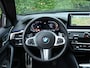BMW 5-Serie Touring 530i High Executive Edition | Tanzanit blauw | M stoelen | 20 inch | Panoramadak