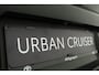 Toyota Urban Cruiser Executive 61 kWh | Nieuw uit voorraad leverbaar! |