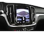 Volvo V60 2.0 B3 Advantage | Leder | Adaptive Cruise | BLIS | Trekhaak | Camera | CarPlay/Android Auto | Stoelverwarming | Stuurverwarming