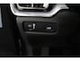 Volvo V60 2.0 B3 Advantage | Leder | Adaptive Cruise | BLIS | Trekhaak | Camera | CarPlay/Android Auto | Stoelverwarming | Stuurverwarming