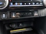 Toyota RAV4 2.5 Hybrid Bi-Tone | BTW voertuig | Trekhaak | Schuif/kantel dak | Dodehoek detectie | 360 Camera | Stoelverwarming | Parkeersensoren voor+achter | Elektrische Achterklep | Elektrisch verstelbare bestuurderssto