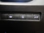 Toyota RAV4 2.5 Hybrid Bi-Tone | BTW voertuig | Trekhaak | Schuif/kantel dak | Dodehoek detectie | 360 Camera | Stoelverwarming | Parkeersensoren voor+achter | Elektrische Achterklep | Elektrisch verstelbare bestuurderssto