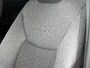 Toyota Yaris Cross 1.5 Hybrid Dynamic Comfort Pakket incl. dodehoeksensoren.