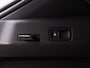 Volkswagen T-Roc R-Line First Edition 1.5 eTSI 150 PK Navigatie - 20 Inch - Trekhaak - Head-up display - Camera rondom - Demo!!!!
