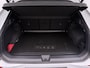 Volkswagen T-Roc R-Line First Edition 1.5 eTSI 150 PK Navigatie - 20 Inch - Trekhaak - Head-up display - Camera rondom - Demo!!!!