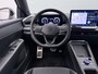 Volkswagen T-Roc R-Line First Edition 1.5 eTSI 150 PK Navigatie - 20 Inch - Trekhaak - Head-up display - Camera rondom - Demo!!!!