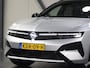 Opel Astra Electric 58 kWh 156PK Ultimate | 1ste eigenaar | AppleCarPlay/AndroidAuto | Schuifkanteldak | Head-Up Display | Navigatie | Adaptive Cruise Control | Keyless | AGR Stoelen | Stoel/Stuur/Voorruitverwarming | FULL LED | Camera | Isofix | Privacy Glass |