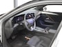 Opel Astra Electric 58 kWh 156PK Ultimate | 1ste eigenaar | AppleCarPlay/AndroidAuto | Schuifkanteldak | Head-Up Display | Navigatie | Adaptive Cruise Control | Keyless | AGR Stoelen | Stoel/Stuur/Voorruitverwarming | FULL LED | Camera | Isofix | Privacy Glass |