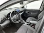 Toyota Yaris 1.5 Hybrid 115 First Edition Comfort Pack | BTW Voertuig | Stoel+stuurverwarming | Dodehoek detectie | Parkeersensoren voor+achter | Climate Control | Cruise Control Adaptive | achteruitrijcamera |