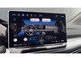 Volkswagen Golf Life Edition eHybrid | 'App-Connect' draadloze smartphone integratie | Achterbank in ongelijke delen neerklapbaar incl. middenarmsteun en doorlaadmogelijkheid | Achterlichten LED