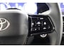 Toyota Urban Cruiser Dynamic 61 kWh, € 2.500  inruilvoordeel, Stuur & Stoel verwarming, 67kW DC, Camera!