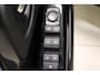 Toyota Urban Cruiser Dynamic 61 kWh, € 2.500  inruilvoordeel, Stuur & Stoel verwarming, 67kW DC, Camera!