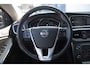 Volvo V40 T4 180PK Handgeschakeld Summum Achteruitrij camera/ Parkeersensoren achter/ Cruise Control/ BLIS/ Navigatie/ Leder