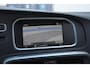 Volvo V40 T4 180PK Handgeschakeld Summum Achteruitrij camera/ Parkeersensoren achter/ Cruise Control/ BLIS/ Navigatie/ Leder
