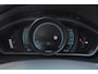Volvo V40 T4 180PK Handgeschakeld Summum Achteruitrij camera/ Parkeersensoren achter/ Cruise Control/ BLIS/ Navigatie/ Leder