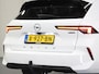 Opel Astra ST 180PK Hybrid | 1ste eigenaar | Trekhaak | Camera | Stuur/stoelverwarming | Adaptive Cruise Control | AppleCarPlay/Android | AUTOMAAT | Isofix | Privacy Glass | Parkeersensoren |
