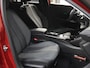 Peugeot e-208 Allure Pack 50kWh 136PK | 1ste eigenaar | ACCU 98% | Camera | AppleCarPlay/Android | Armsteun | LEER/Stof | LED | Climate Control | AUTOMAAT | Parkeersensoren | Isofix | Privacy Glass |