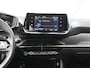 Peugeot e-208 Allure Pack 50kWh 136PK | 1ste eigenaar | ACCU 98% | Camera | AppleCarPlay/Android | Armsteun | LEER/Stof | LED | Climate Control | AUTOMAAT | Parkeersensoren | Isofix | Privacy Glass |