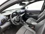 Toyota Yaris 1.5 Hybrid Tokyo Spirit | Head-Up display | Stoel+stuurverwarming | Parkeersensoren voor+achter | Draadloze telefoonlader | Apple CarPlay/Android Auto |