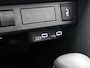 Toyota Yaris Cross 1.5 Hybrid 130 Dynamic + | BTW Voertuig | Stoel+stuurverwarming | Apple CarPlay/Android Auto | Navigatie | Cruise Control Adaptive | Achteruitrijcamera | Draadloze telefoonlader |