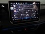 Volkswagen Tiguan 1.5 eTSI Life Edition 130 pk Automaat (DSG) | Verlengde garantie | Navigatie | Panoramadak | Trekhaak (wegklapbaar) | Parkeersensoren (Park assist) | Achteruitrijcamera |