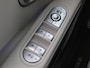 Hyundai Ioniq 5 Lounge 77.4 kWh / SOH 100% / Fabrieksgarantie tot 12-2028 / Dealer onderhouden / All season banden / Head Up Display / CCS snelladen / Warmtepomp / Trekgewicht 1600 kg / Panoramadak / Stuur- Stoel & Achterbank verwarming / Rondomzicht camera / Bosa Audio Systeem /