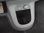 Hyundai Ioniq 5 Lounge 77.4 kWh / SOH 100% / Fabrieksgarantie tot 12-2028 / Dealer onderhouden / All season banden / Head Up Display / CCS snelladen / Warmtepomp / Trekgewicht 1600 kg / Panoramadak / Stuur- Stoel & Achterbank verwarming / Rondomzicht camera / Bosa Audio Systeem /