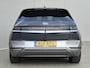 Hyundai Ioniq 5 Lounge 77.4 kWh / SOH 100% / Fabrieksgarantie tot 12-2028 / Dealer onderhouden / All season banden / Head Up Display / CCS snelladen / Warmtepomp / Trekgewicht 1600 kg / Panoramadak / Stuur- Stoel & Achterbank verwarming / Rondomzicht camera / Bosa Audio Systeem /