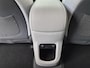 Hyundai Ioniq 5 Lounge 77.4 kWh / SOH 100% / Fabrieksgarantie tot 12-2028 / Dealer onderhouden / All season banden / Head Up Display / CCS snelladen / Warmtepomp / Trekgewicht 1600 kg / Panoramadak / Stuur- Stoel & Achterbank verwarming / Rondomzicht camera / Bosa Audio Systeem /