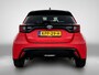 Toyota Yaris 1.5 Hybrid Executive | JBL | Head-UP display | Dodehoek detectie | Stoel+stuurverwarming | Parkeersensoren voor+achter |