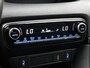 Toyota Yaris 1.5 Hybrid Executive | JBL | Head-UP display | Dodehoek detectie | Stoel+stuurverwarming | Parkeersensoren voor+achter |