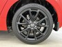Toyota Yaris 1.5 Hybrid Executive | JBL | Head-UP display | Dodehoek detectie | Stoel+stuurverwarming | Parkeersensoren voor+achter |